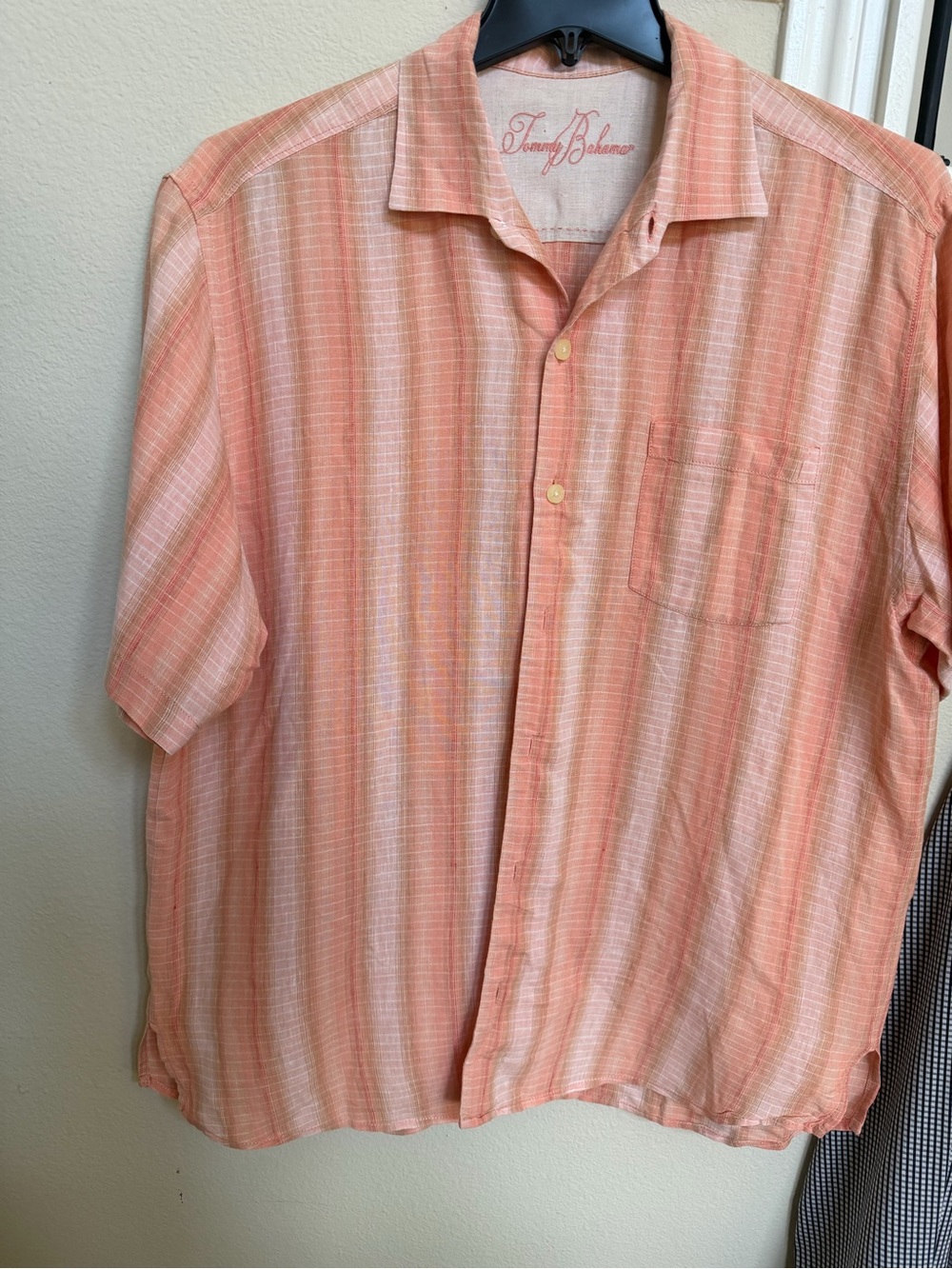 Tommy Bahama Coral and White Short-Sleeve Button-Down Camp Shirt